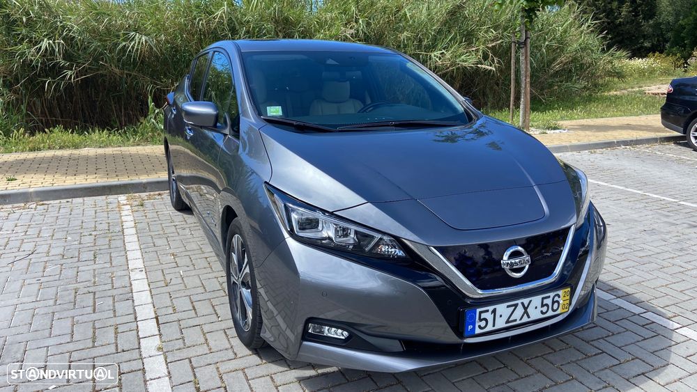 Nissan Leaf Tekna Two Tone - 38