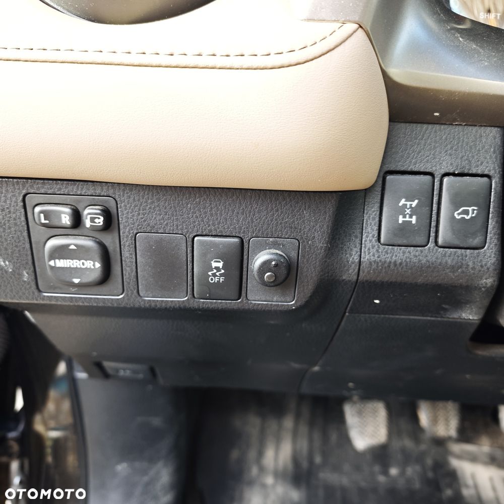Toyota Rav4 2015 photo 5