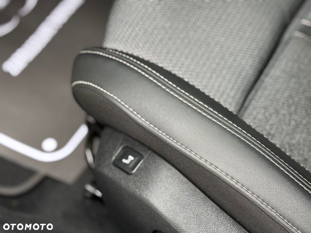 Peugeot 508 BlueHDi 130 EAT8 Allure Pack - 25