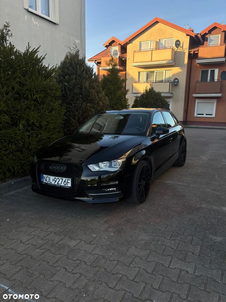 Audi A3 Sportback - 8