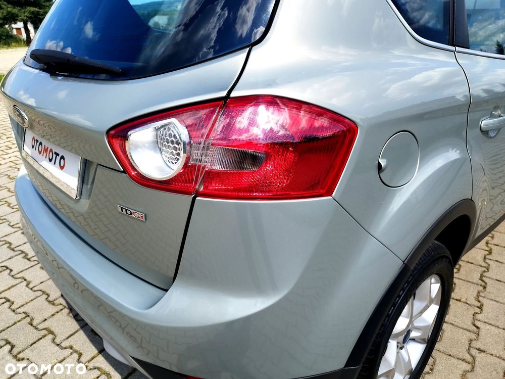 Ford Kuga 2.0 TDCi 4x4 Titanium - 17