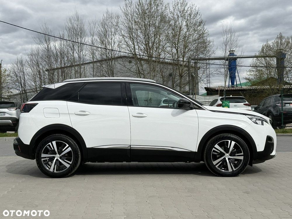 Peugeot 3008 - 11