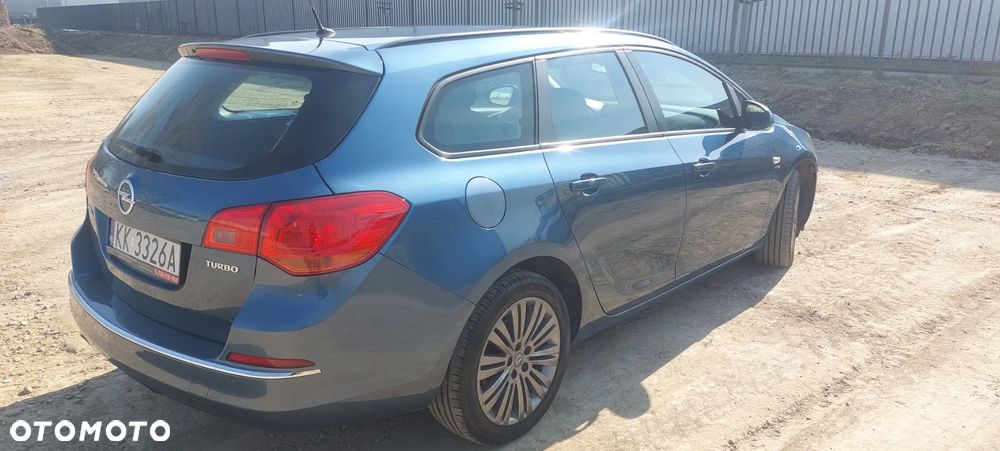 Opel Astra 1.4 T Cosmo - 13