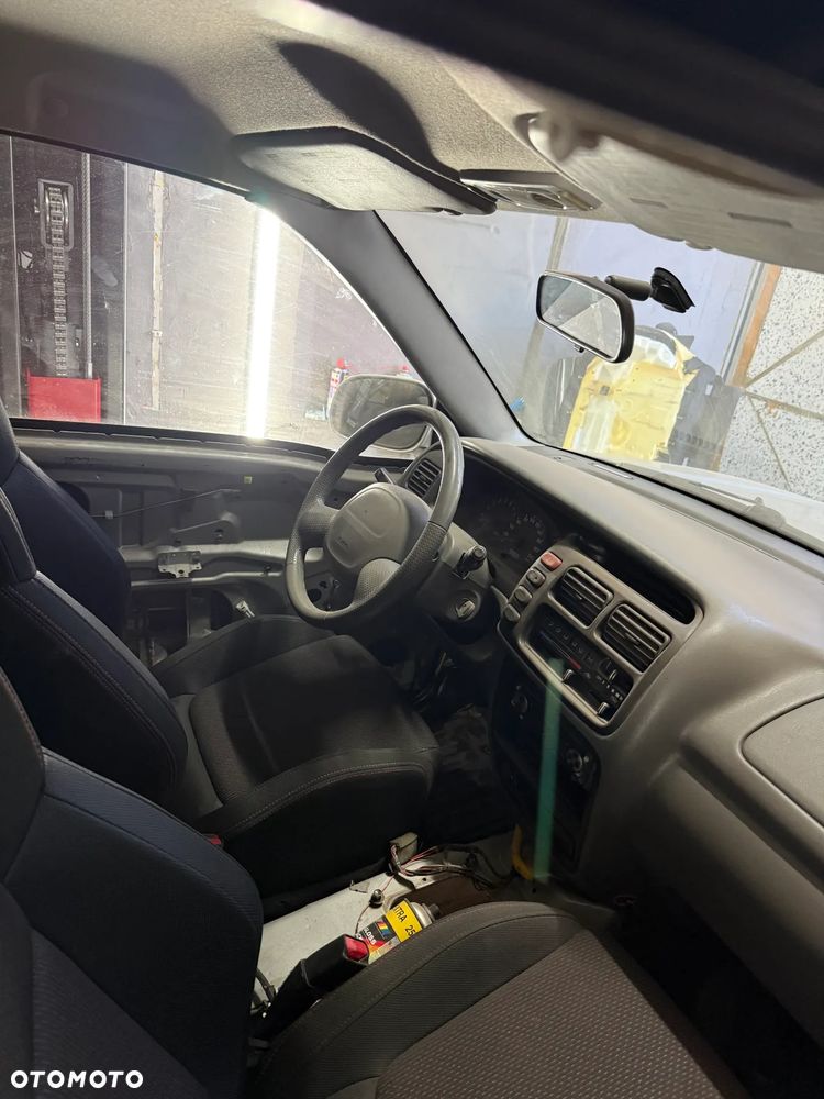 Suzuki Grand Vitara - 14