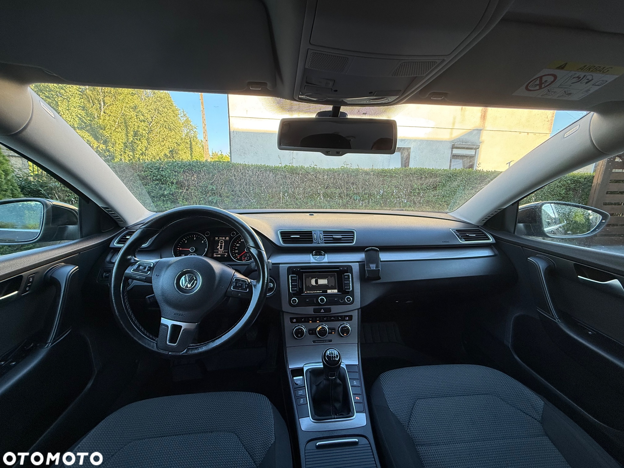 Volkswagen Passat 2.0 TDI Highline - 24