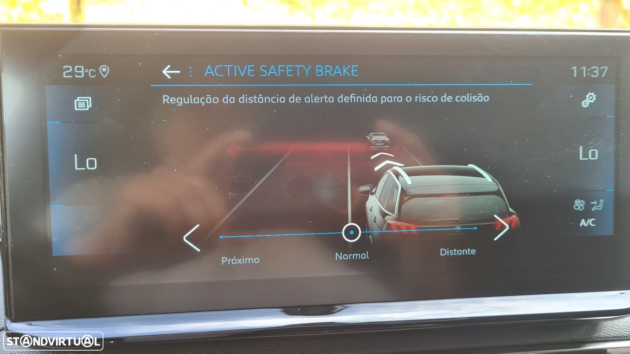 Peugeot 5008 1.5 BlueHDi GT EAT8 - 28