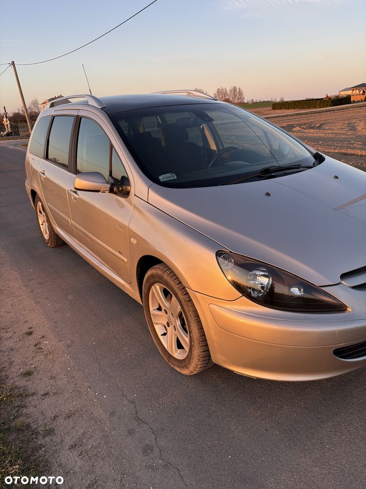 Peugeot 307 - 3