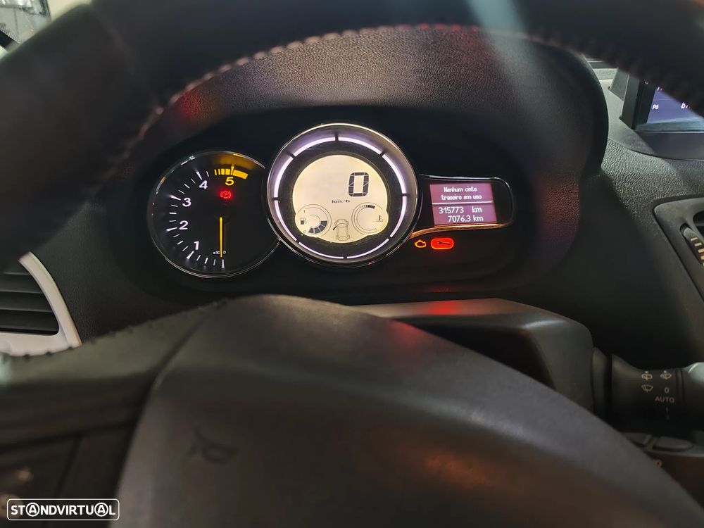 Renault Mégane 1.5 dCi Confort - 19