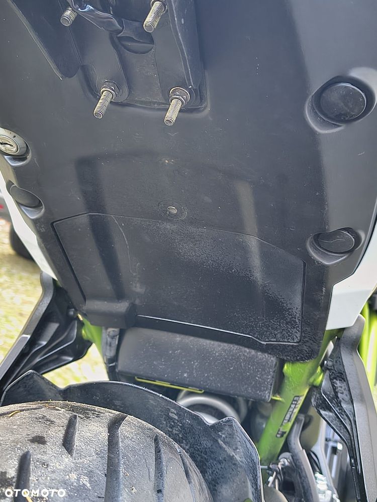 Kawasaki Z 650 - 22
