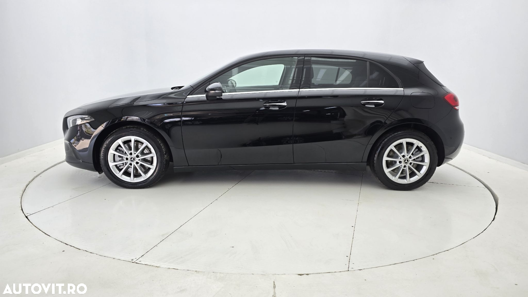 Mercedes-Benz A 250 e Aut. - 9