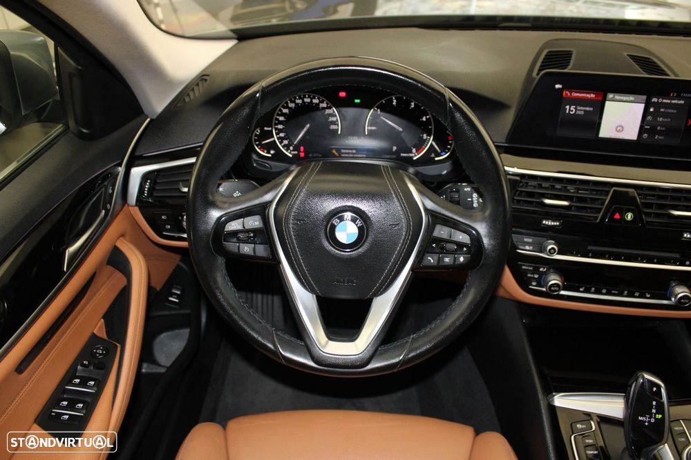 BMW 520 d Auto - 12