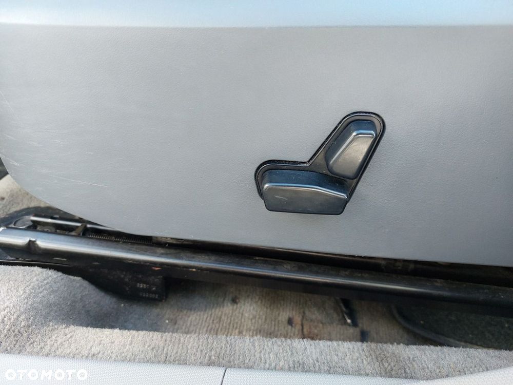 Chrysler Sebring - 29