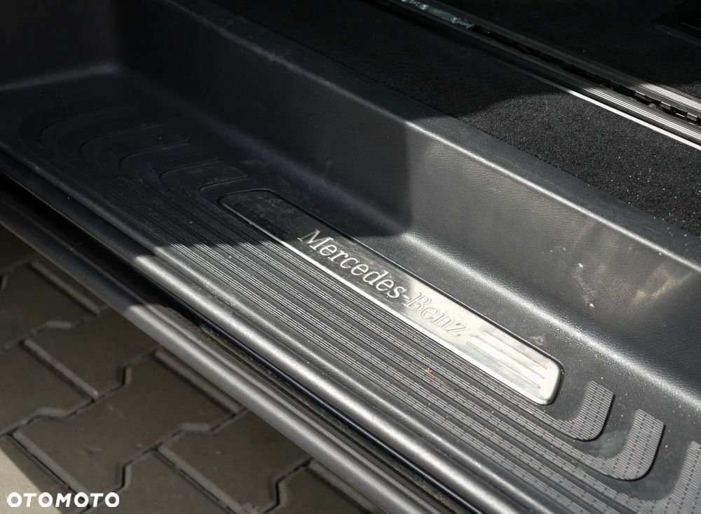 Mercedes-Benz Klasa V 300 d 4-Matic Exclusive 9G-Tronic (d³ugi) - 20