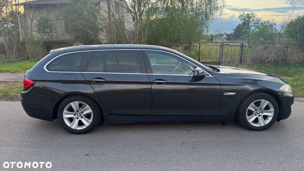 BMW Seria 5 520d Modern Line - 8