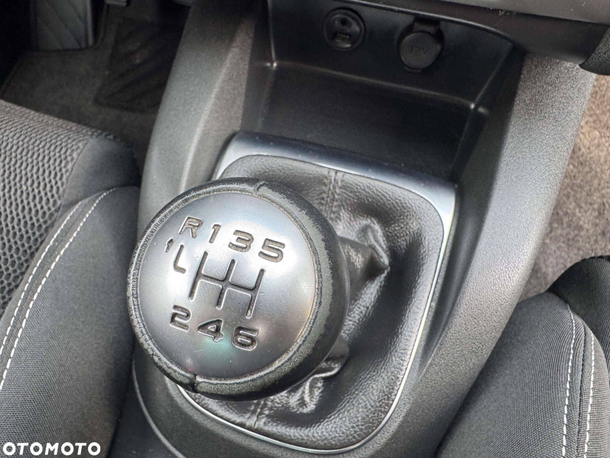 Citroën C4 1.6 HDi Exclusive - 29