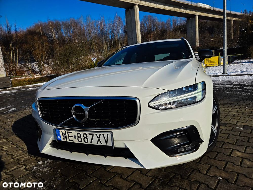 Volvo V90 D4 SCR AWD R-Design - 32