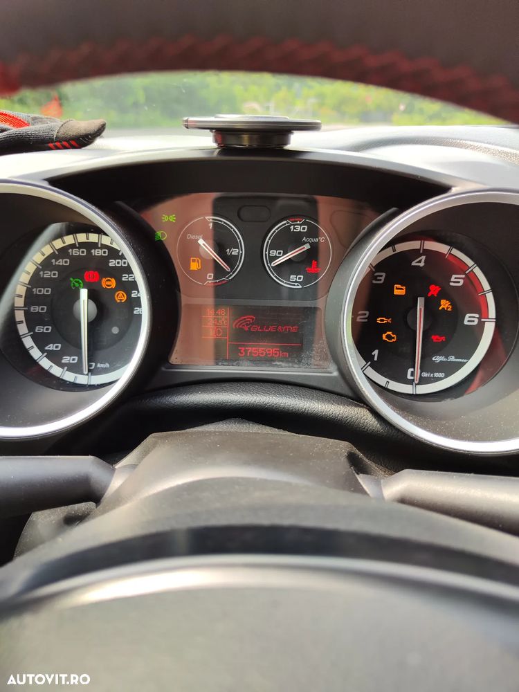 Alfa Romeo Giulietta 2.0 Mjet Distinctive - 32