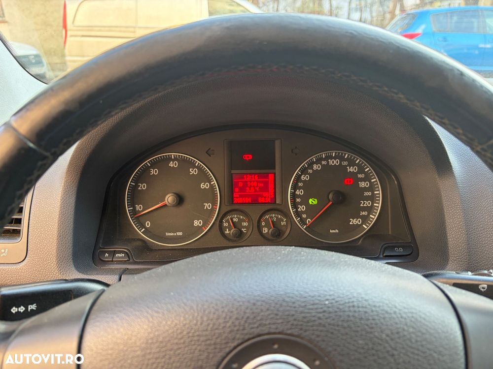 Volkswagen Golf 1.6 FSI Automatik Comfortline - 13