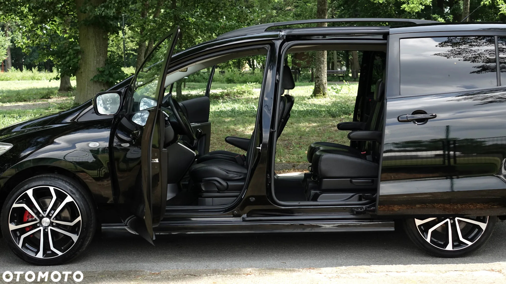 Mazda 5 2.0 Sport - 6
