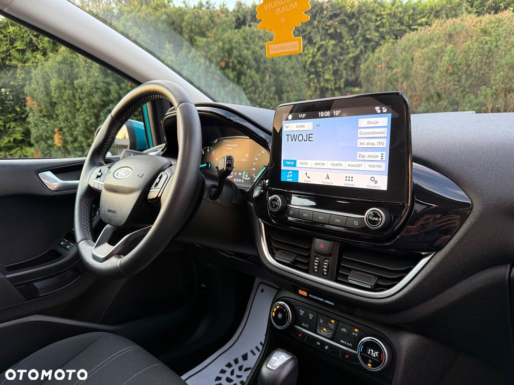 Ford Fiesta 1.0 EcoBoost Powershift Individual - 23