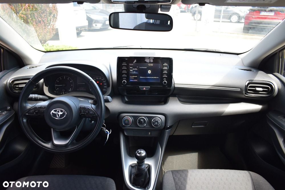Toyota Yaris - 7