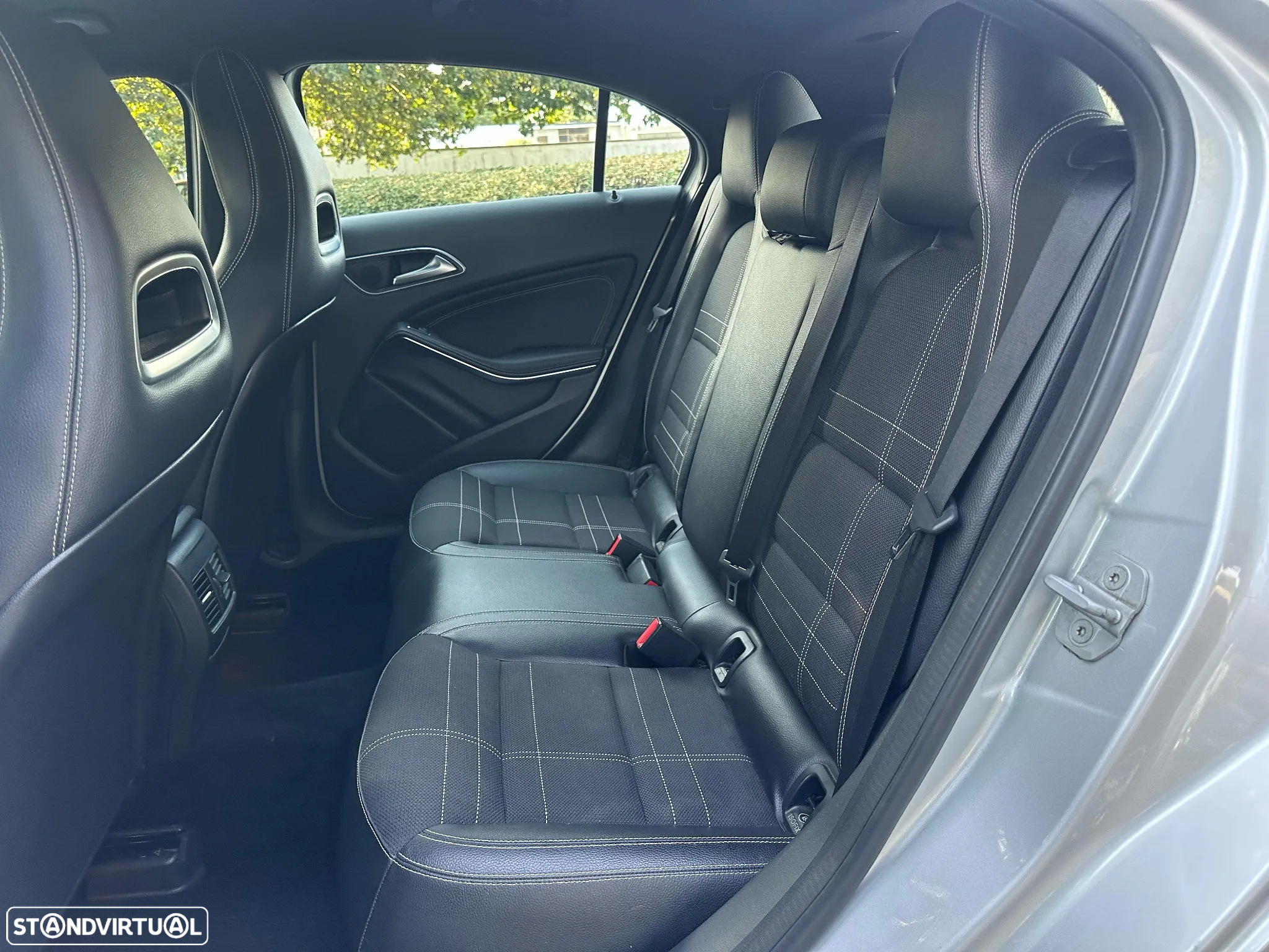 Mercedes-Benz A 180 d BlueEFFICIENCY Edition Style - 22