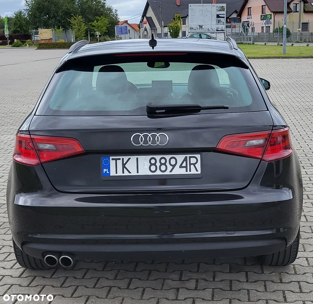 Audi A3 Sportback - 2