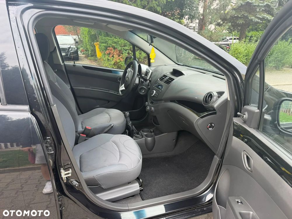 Chevrolet Spark - 18