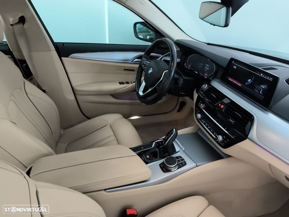 BMW 520 d Line Luxury Auto - 5