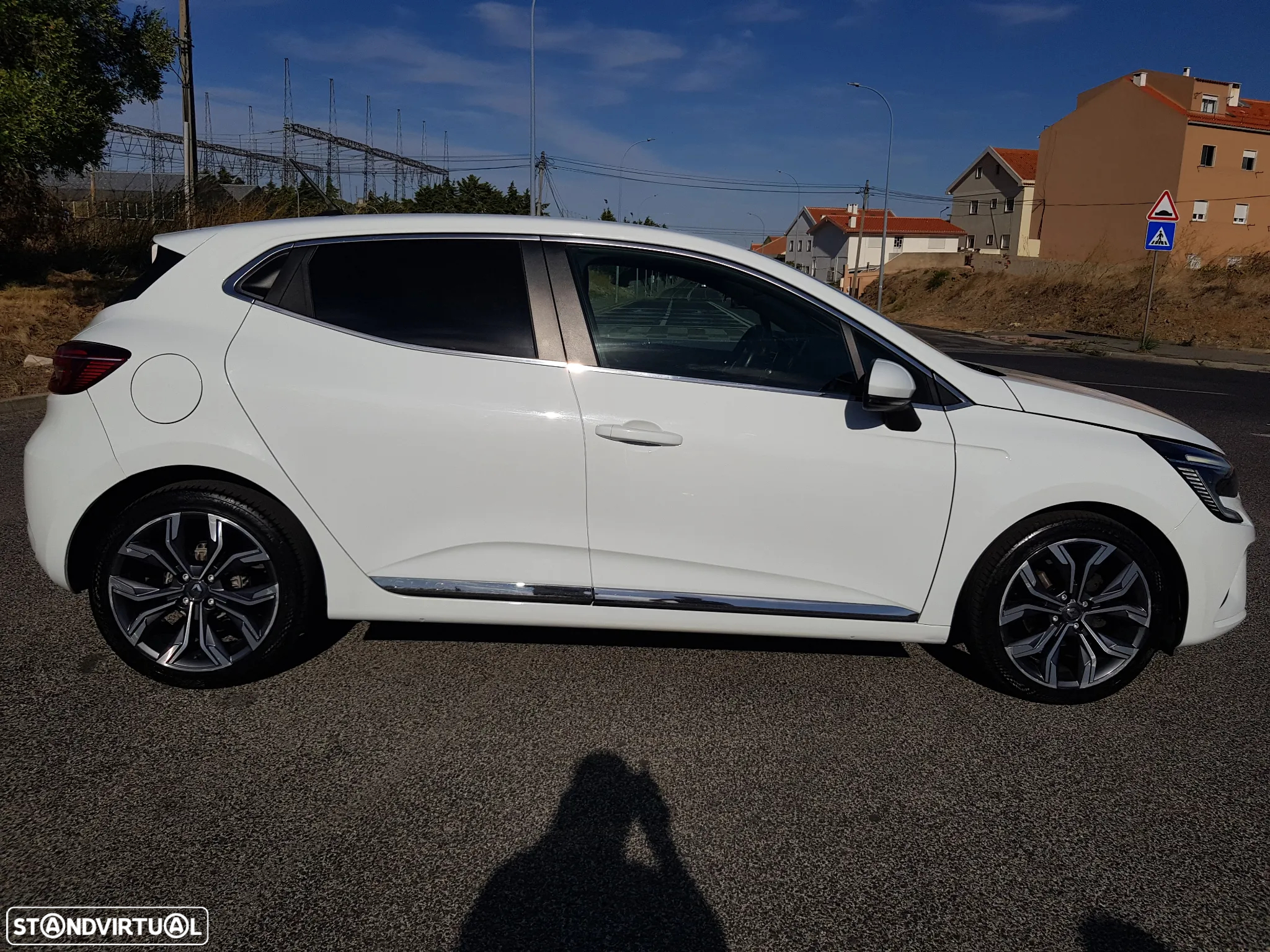 Renault Clio 1.5 Blue dCi Exclusive - 11