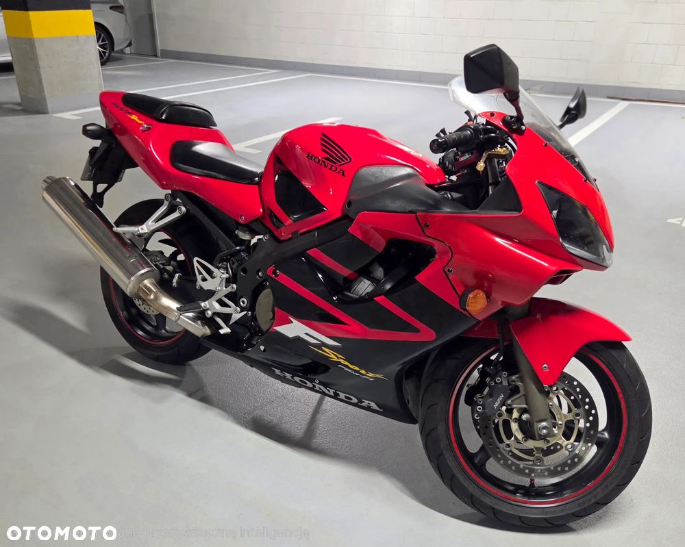 Honda CBR - 5