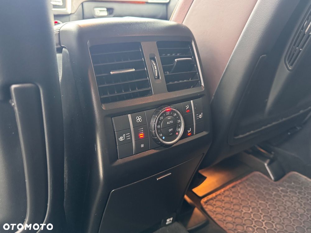 Mercedes-Benz GL - 22