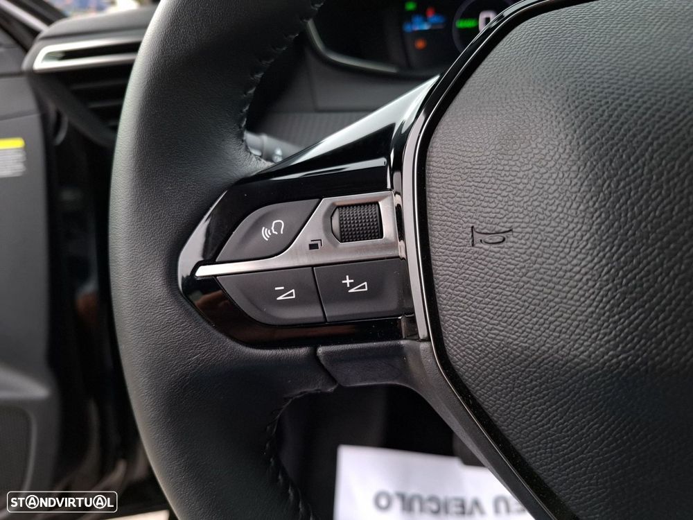 Peugeot e-208 51 kWh Allure - 16
