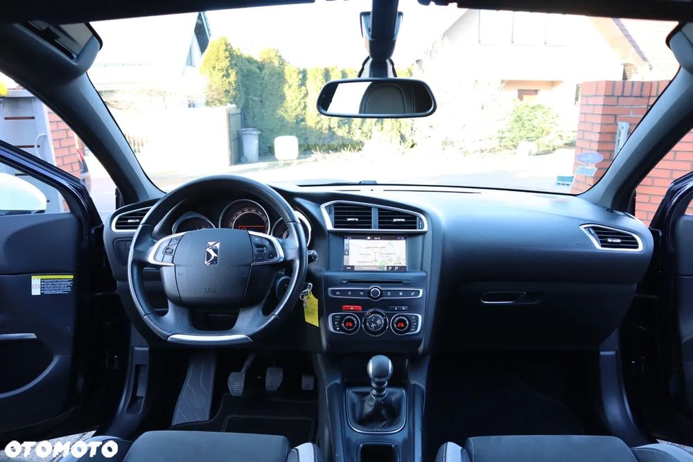 DS Automobiles DS 4 - 11