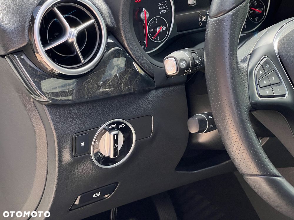 Mercedes-Benz Klasa B 250 4Matic 7G-DCT - 21