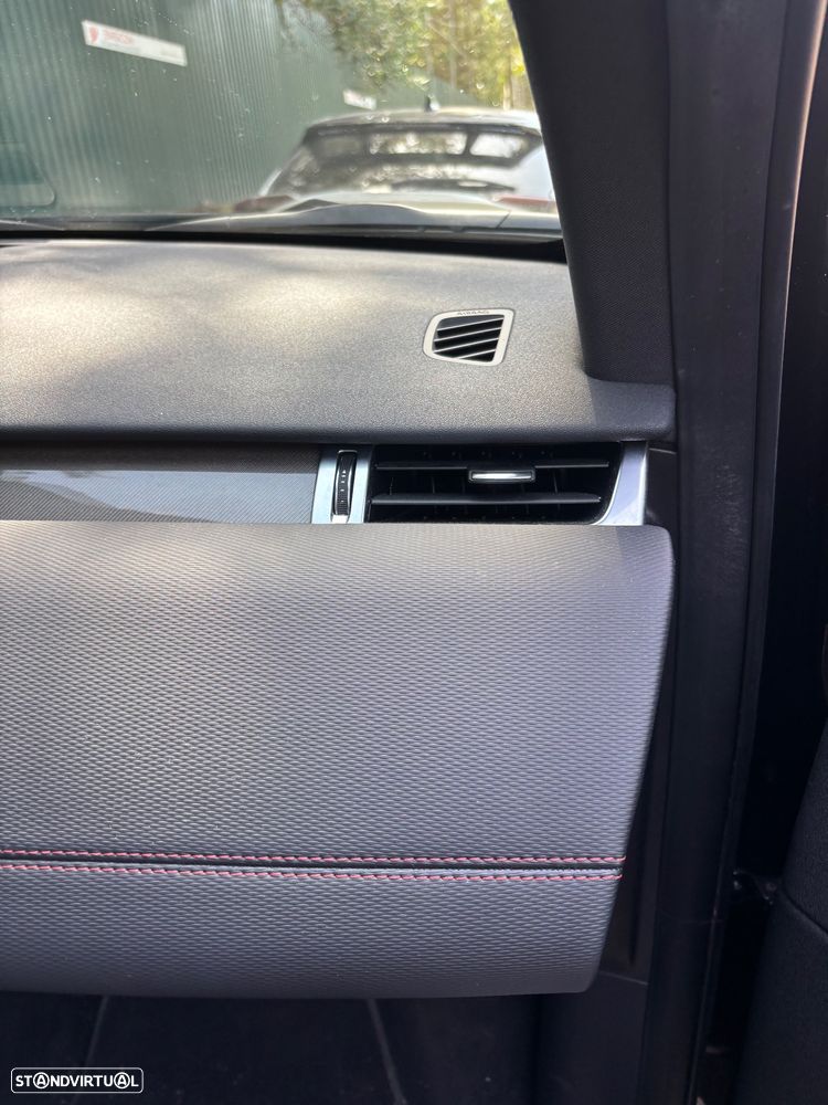 Land Rover Discovery Sport 2.0 eD4 R-Dynamic 7L - 7