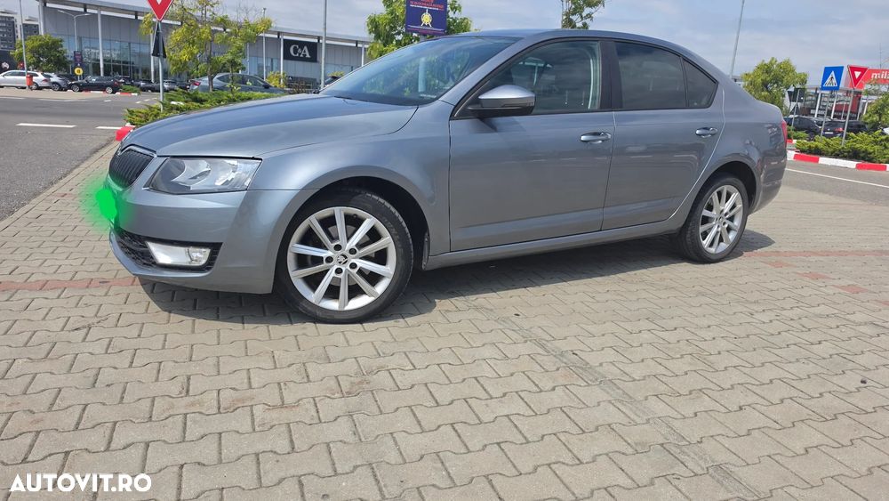 Skoda Octavia 1.2 TSI STYLE - 4