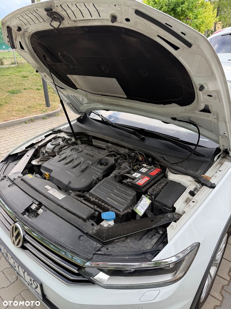Volkswagen Passat Alltrack 2.0 TDI SCR 4Motion DSG - 18