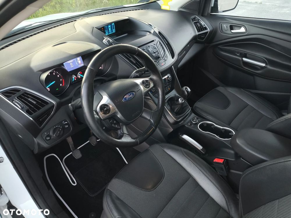 Ford Kuga 1.5 EcoBoost FWD Titanium ASS - 11