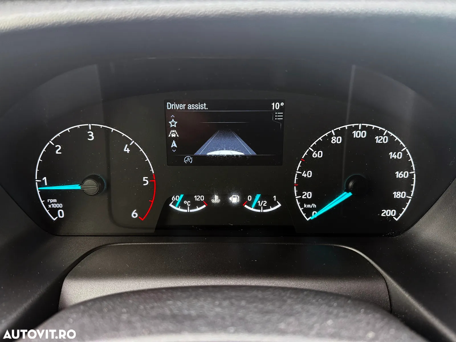 Ford Tourneo Custom 320 L2H1 VA Euroline - 27