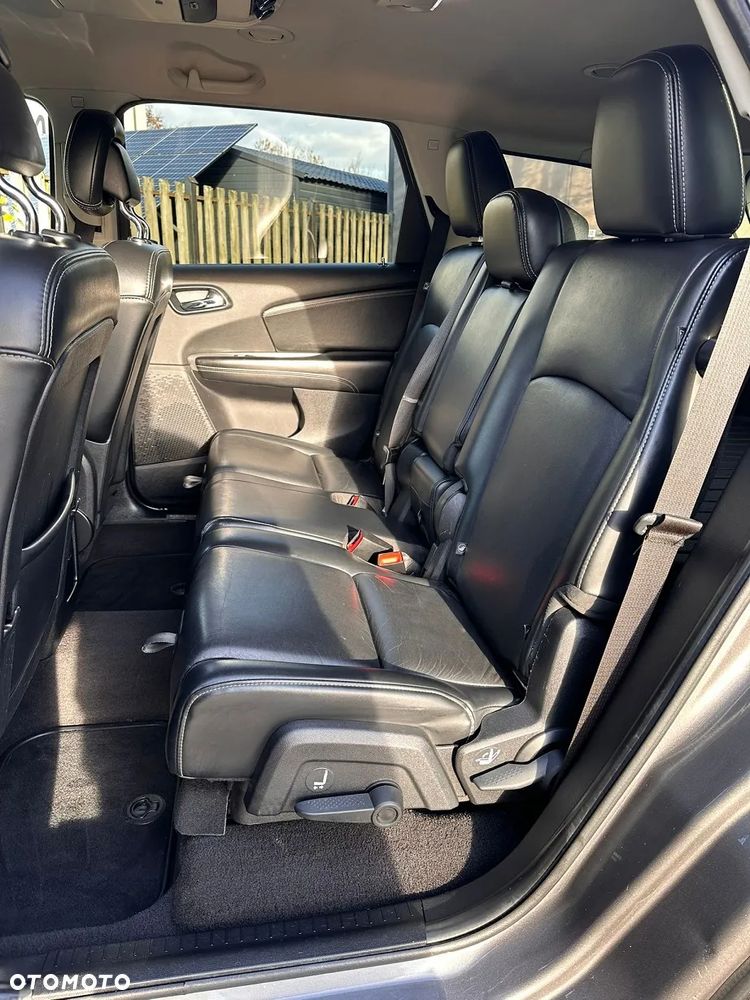 Fiat Freemont 2.0 Multijet Lounge AWD - 17