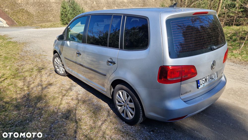 Volkswagen Touran 1.6 TDI DPF DSG Highline - 4
