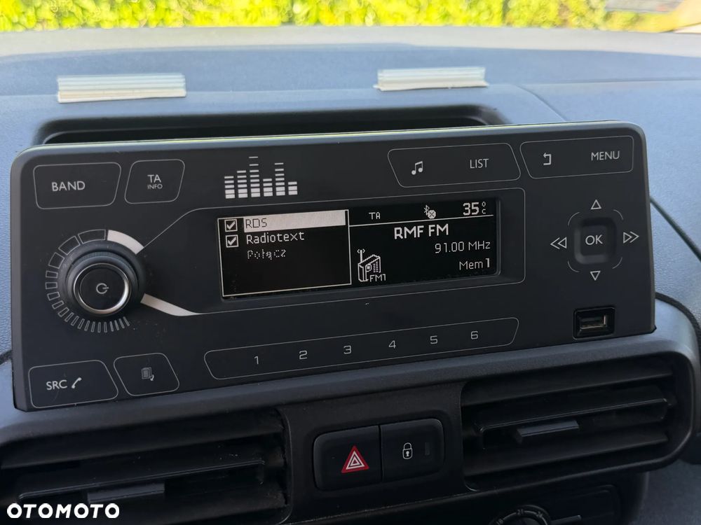 Citroën BERLINGO - 18