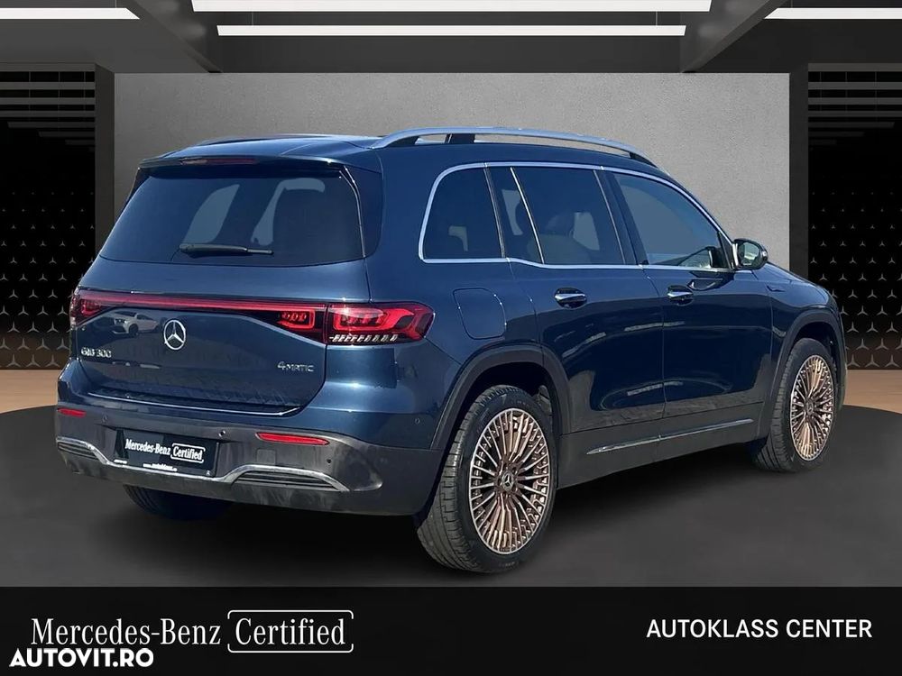 Mercedes-Benz EQB 300 4MATIC - 8