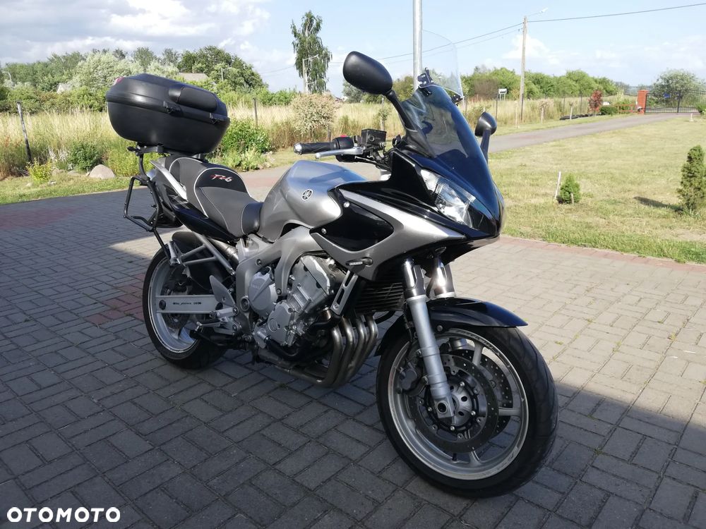Yamaha FZ6 - 10