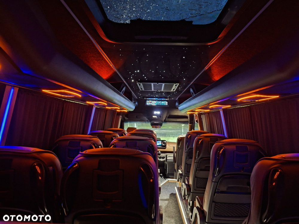 Mercedes-Benz Sprinter 519  rocznik 2026 - 10