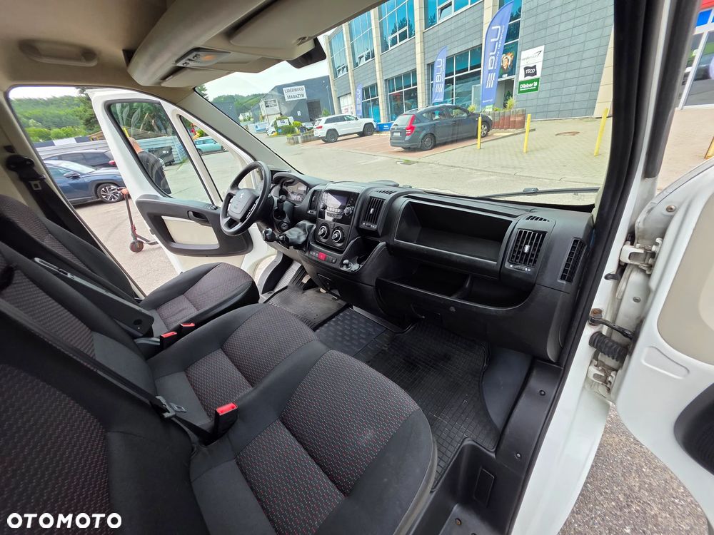 Peugeot BOXER - 23