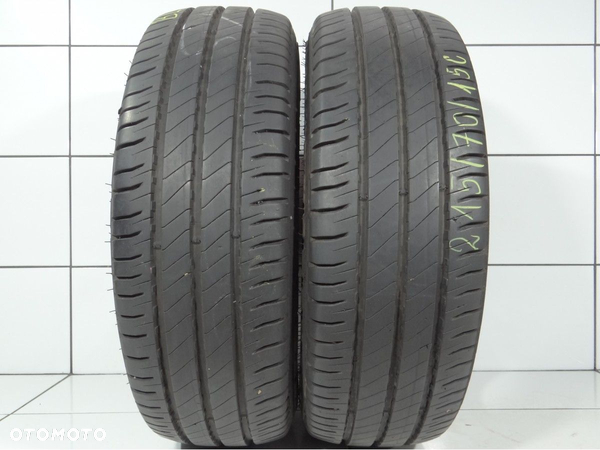 Opony letnie 215/70R15C 109/107S Michelin