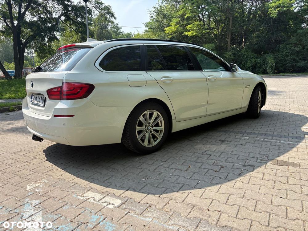 BMW Seria 5 520d - 5