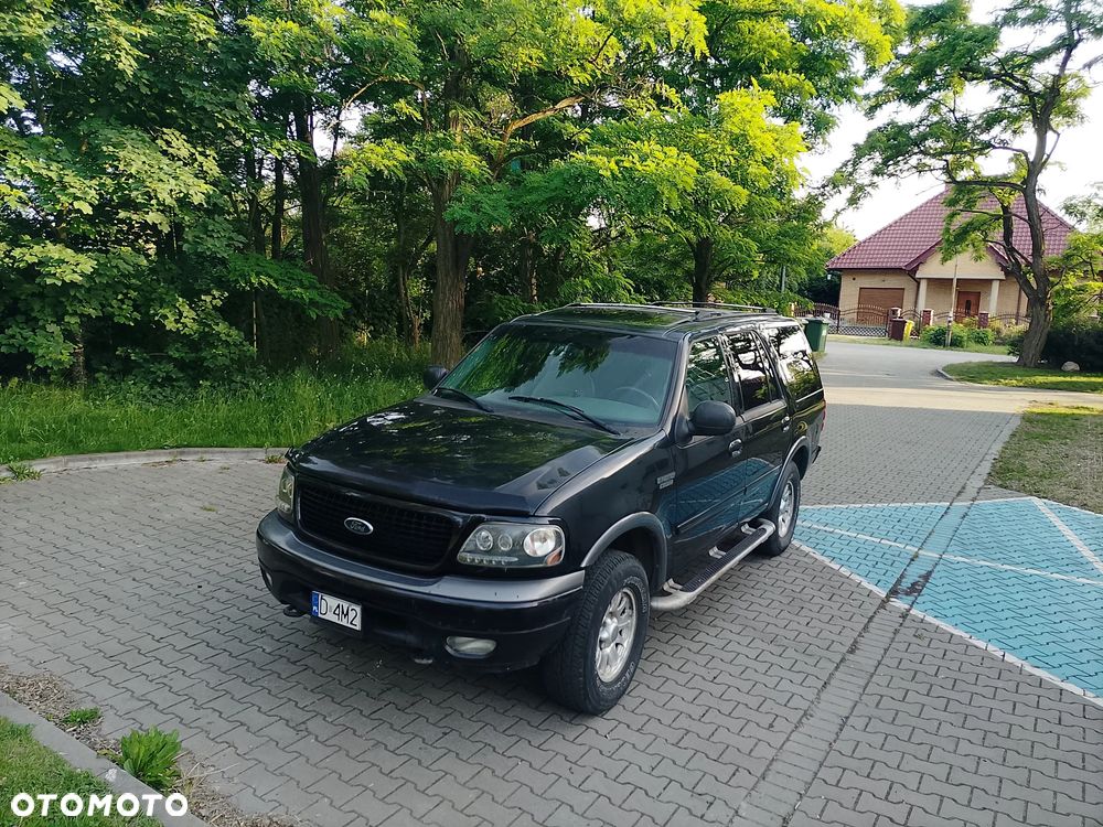 Ford Expedition 4.6 XLT 4WD - 6